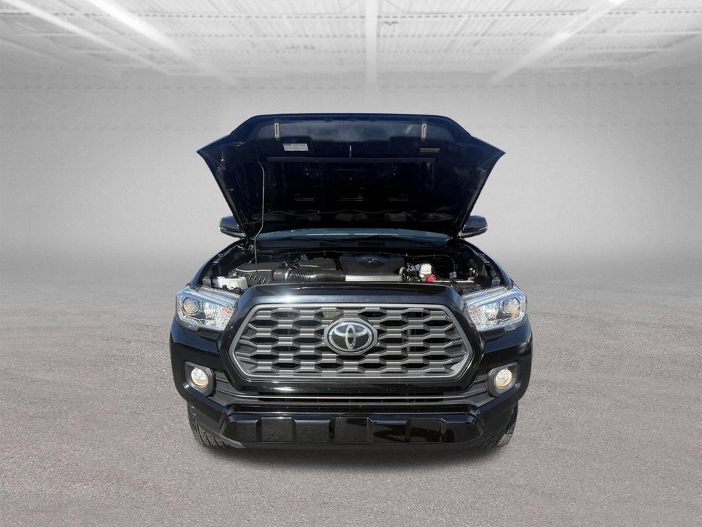 Used 2021 Toyota Tacoma TRD Sport AWD/4WD image 59