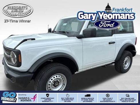 New 2026 Ford Bronco Base image 1