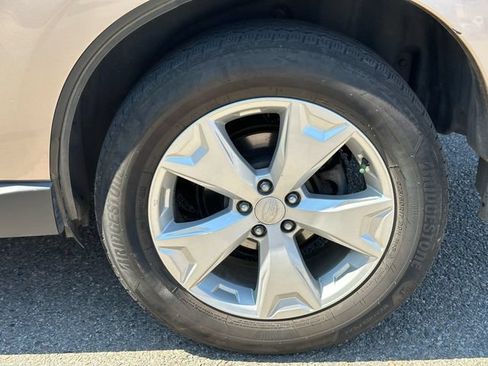 Used 2014 Subaru Forester 2.5i Limited w/ Popular Package #2 AWD/4WD image 13