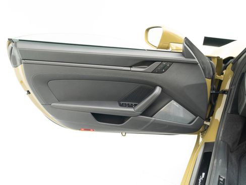 Certified 2026 Porsche 911 GTS image 26