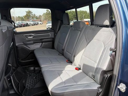 Certified 2022 RAM 1500 Big Horn AWD/4WD image 14
