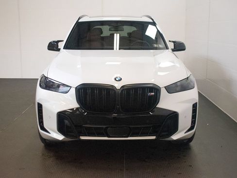 Used 2025 BMW X5 M60i AWD/4WD image 2