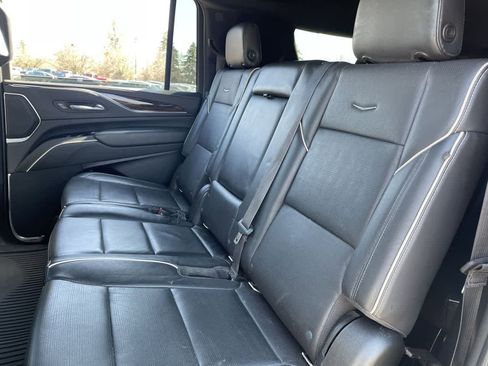 Used 2021 Cadillac Escalade ESV Premium Luxury w/ Performance Package image 20