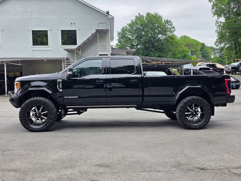 Used 2019 Ford F350 Platinum w/ Platinum Ultimate Package AWD/4WD image 4