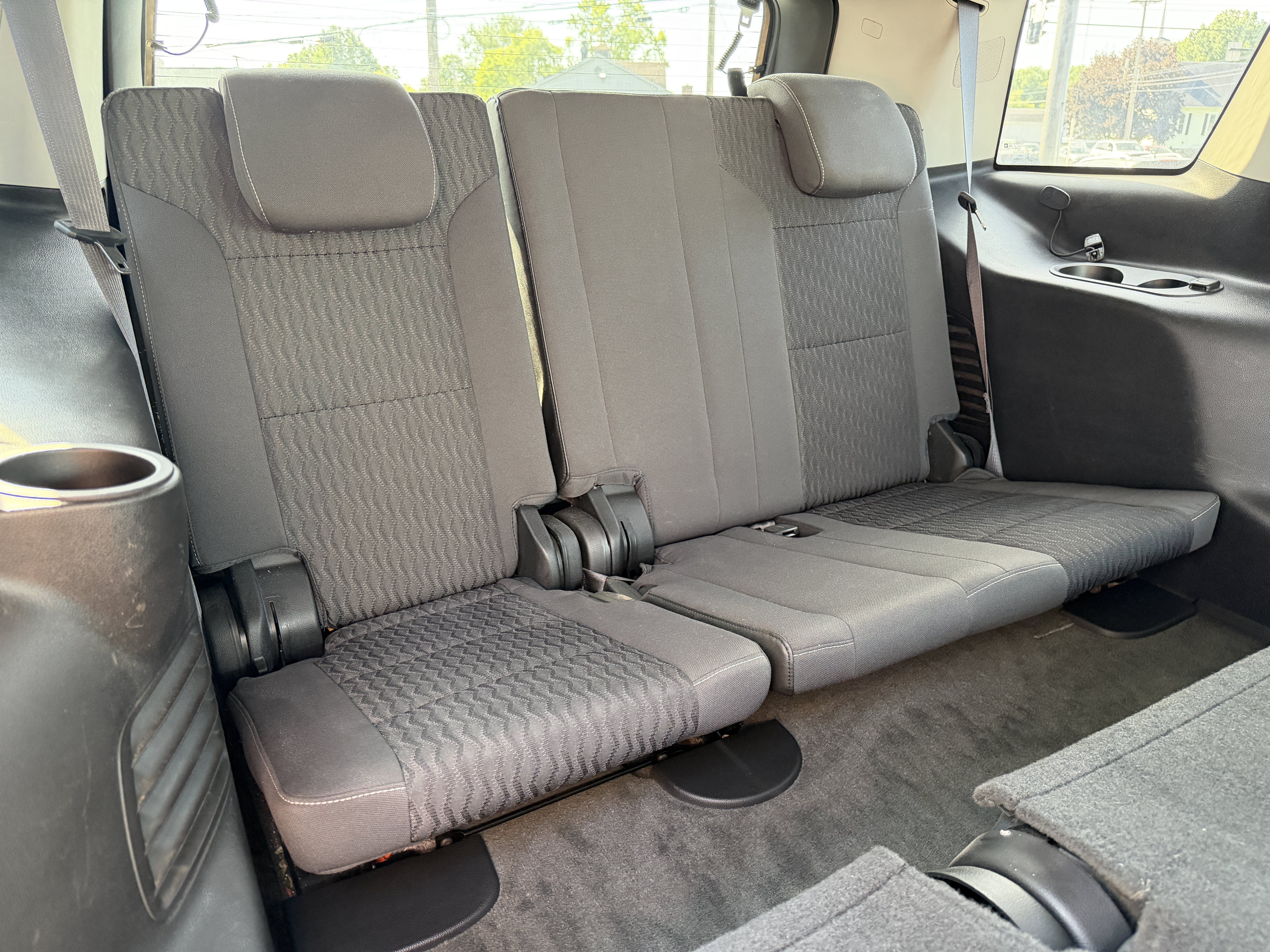Used 2015 GMC Yukon SLE w/ Convenience Package AWD/4WD image 18