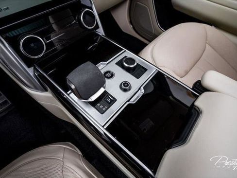 Used 2023 Land Rover Range Rover SE AWD/4WD image 27