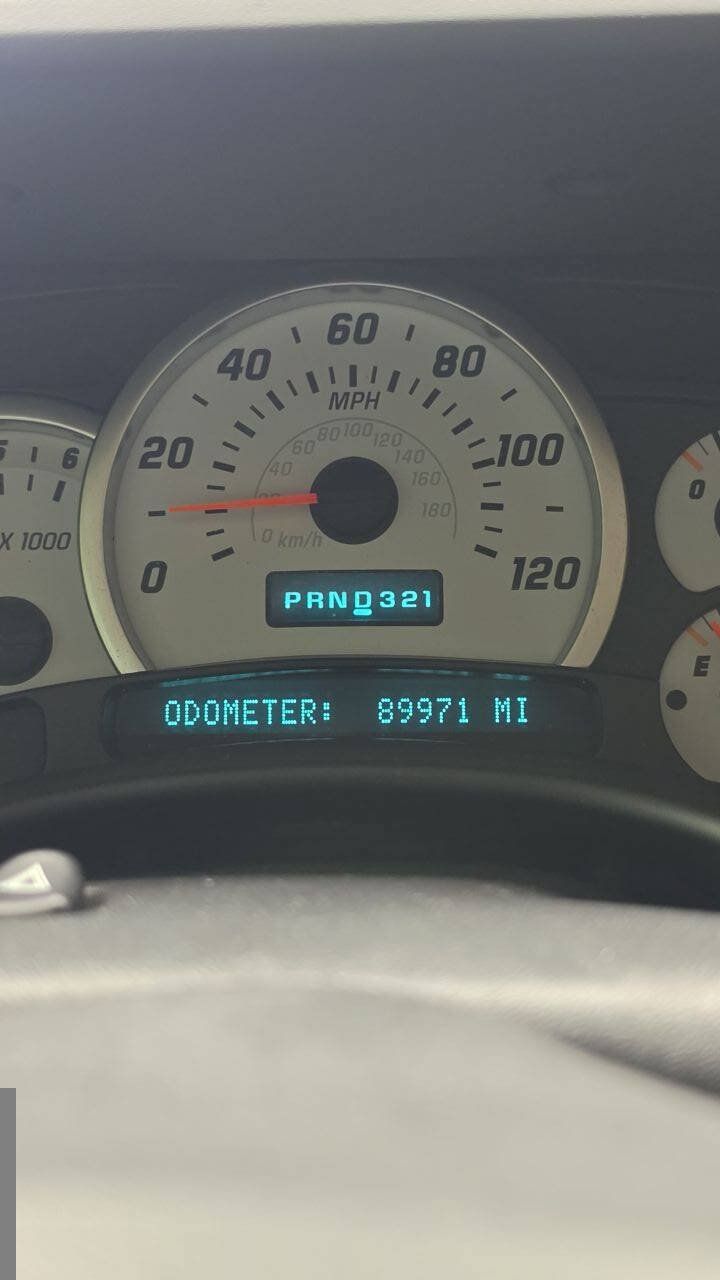 Used 2003 HUMMER H2 w/ Preferred Equipment Group AWD/4WD image 13