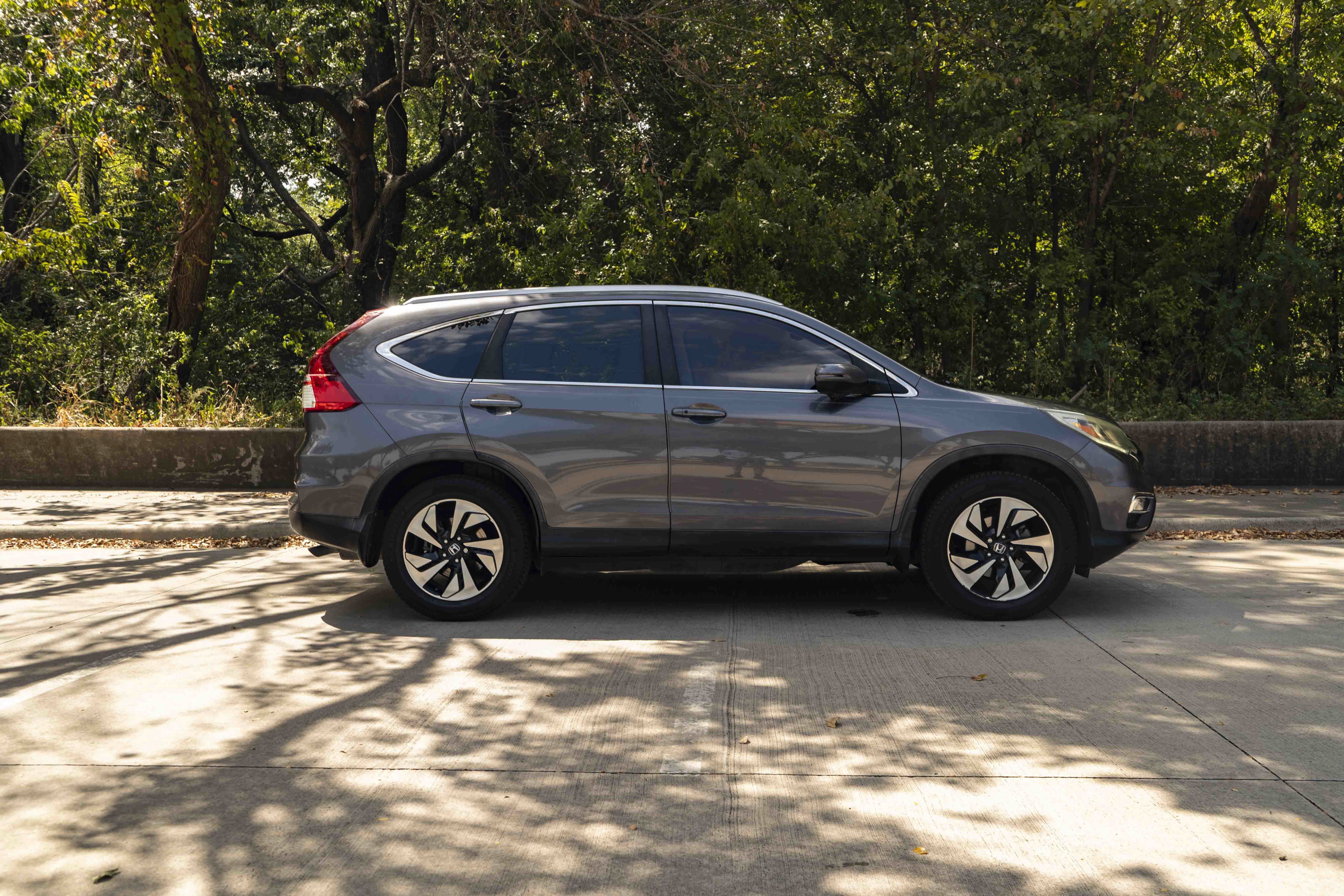 Used 2015 Honda CR-V Touring image 10