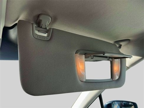 Used 2023 Subaru Outback Limited image 38