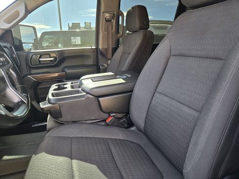 Used 2023 Chevrolet Silverado 2500 LT w/ Convenience Package image 15