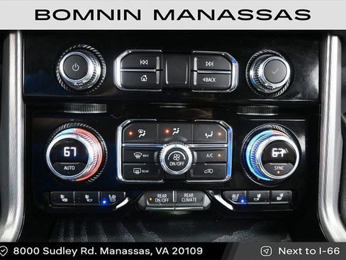 Used 2022 GMC Yukon Denali AWD/4WD image 23