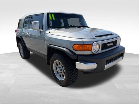 Used 2011 Toyota FJ Cruiser 4WD w/ Convenience Pkg image 1