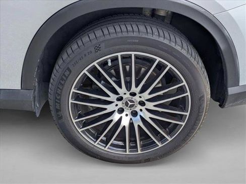 Certified 2024 Mercedes-Benz GLC 300 image 10