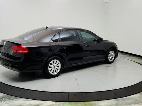 Used 2012 Volkswagen Passat 2.5 S FWD image 5
