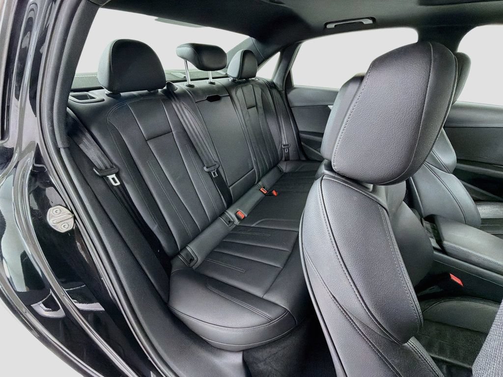 Used 2018 Audi A4 2.0T Premium Plus w/ Premium Plus Package AWD/4WD image 28