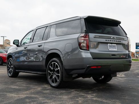 Used 2021 Chevrolet Suburban RST w/ Luxury Package image 9