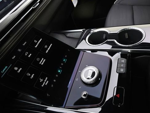 New 2026 Cadillac Escalade Sport w/ Touring Package AWD/4WD image 31