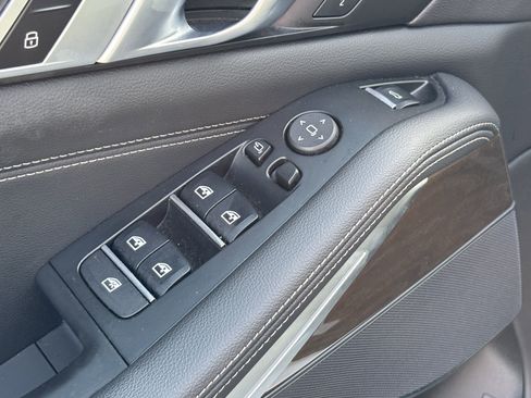 Certified 2022 BMW X5 xDrive45e w/ Luxury Seating Package image 15