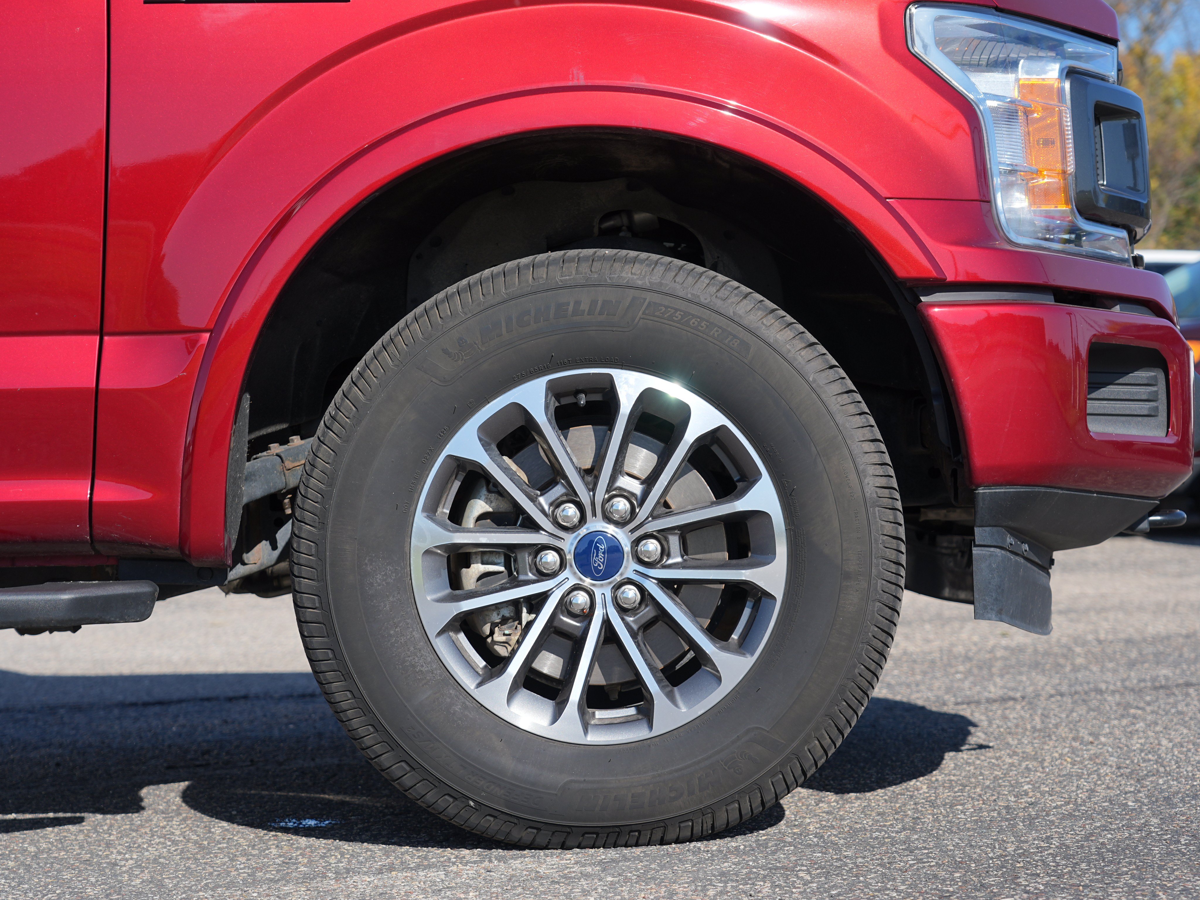Used 2018 Ford F150 XLT w/ Equipment Group 302A Luxury AWD/4WD image 12