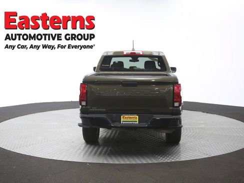 Used 2023 Chevrolet Colorado W/T RWD image 34