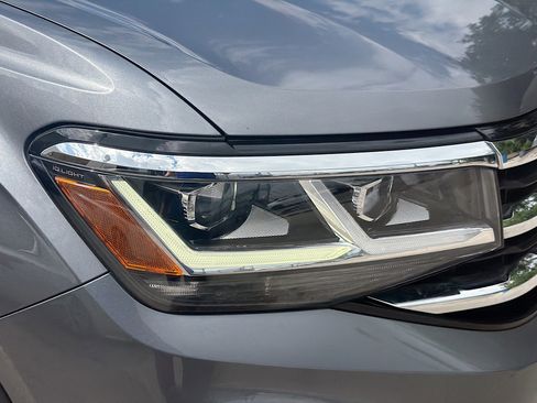Used 2021 Volkswagen Atlas Cross Sport S FWD image 34