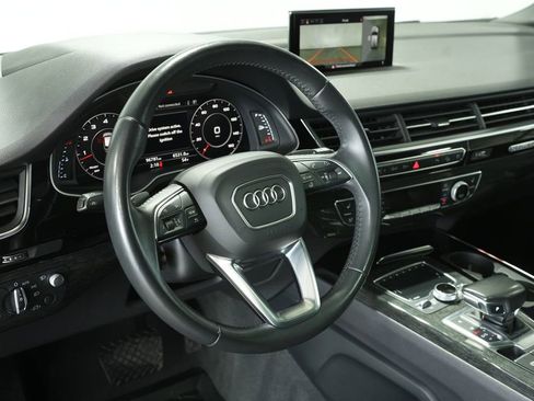 Used 2018 Audi Q7 3.0T Prestige image 30
