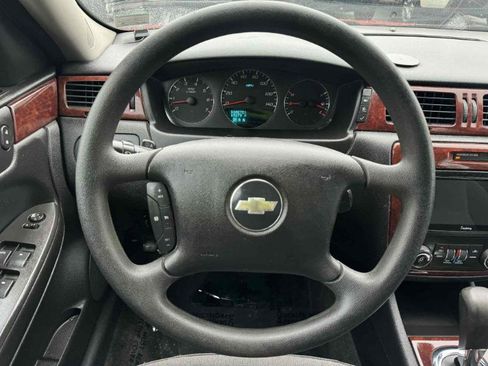 Used 2008 Chevrolet Impala LT image 19