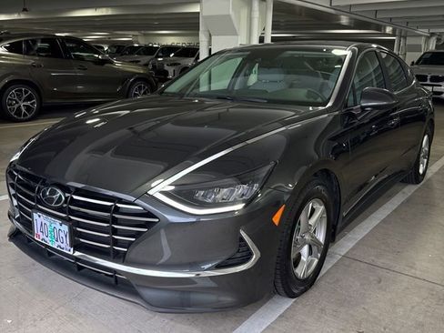 Used 2021 Hyundai Sonata SE FWD image 1