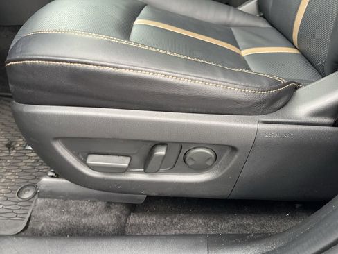 Certified 2025 MAZDA CX-70 3.3 Turbo S w/ Premium Package image 29