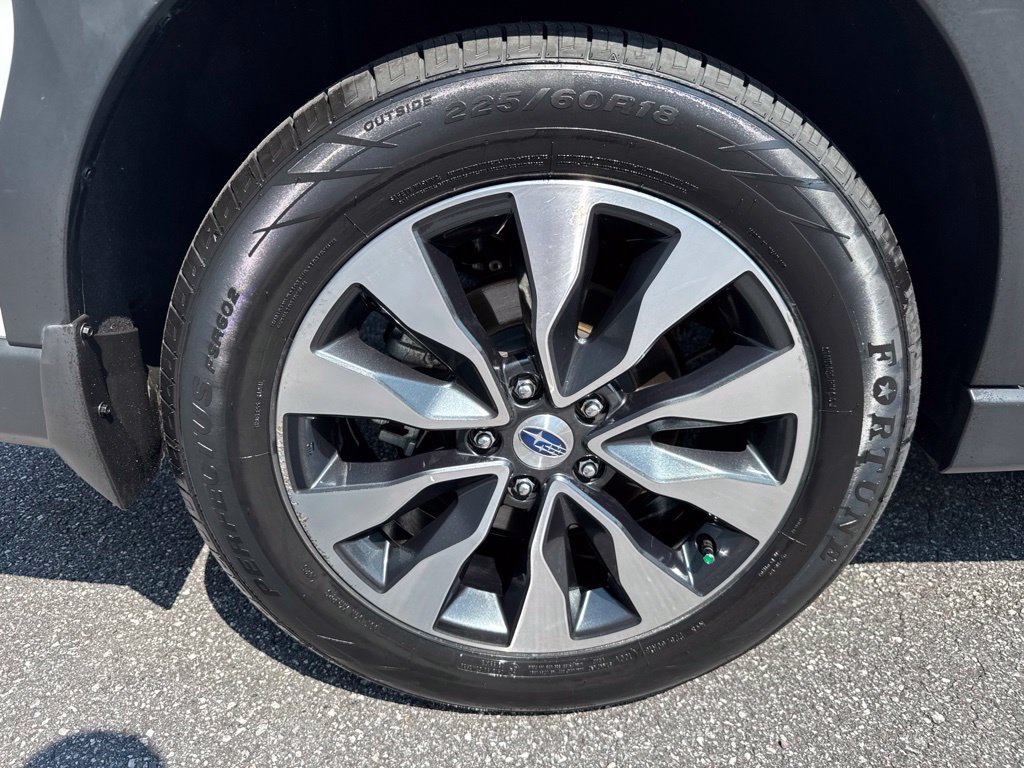 Used 2024 Subaru Outback Touring XT AWD/4WD image 9