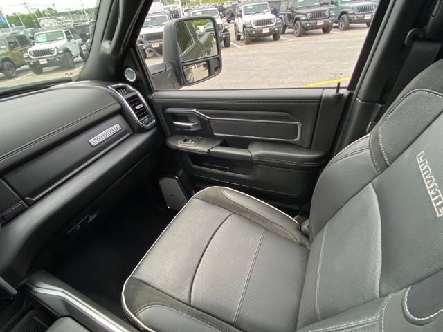 Used 2026 RAM 2500 Laramie AWD/4WD image 27