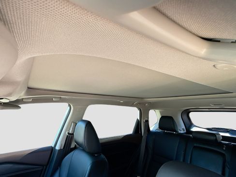 Used 2023 Nissan Rogue SV w/ SV Premium B Package image 27