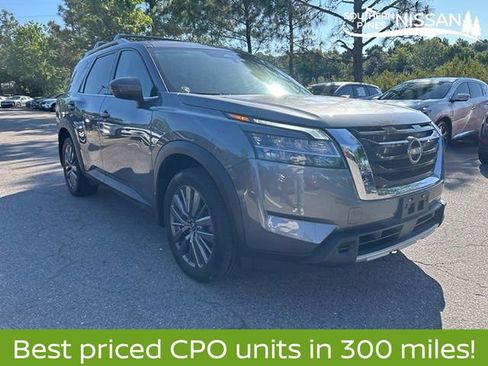 Certified 2023 Nissan Pathfinder SL w/ SL Premium Package AWD/4WD image 1