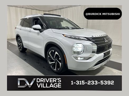 Used 2022 Mitsubishi Outlander SEL AWD/4WD image 1