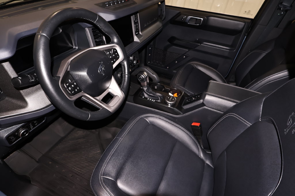 Certified 2025 Ford Bronco Badlands AWD/4WD image 33