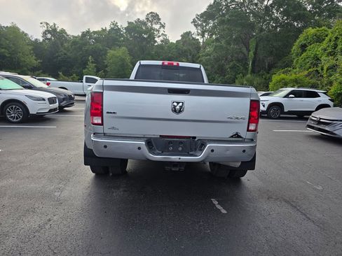 Used 2017 RAM 3500 Tradesman w/ Chrome Appearance Group AWD/4WD image 5