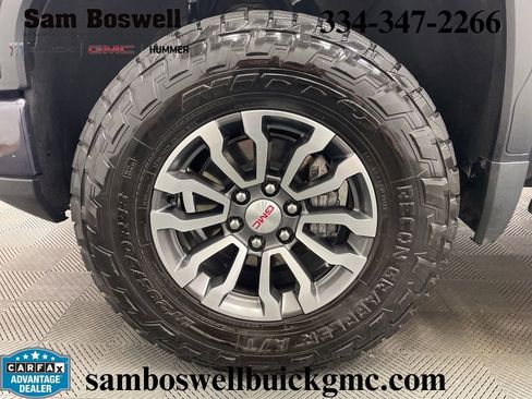 Used 2023 GMC Sierra 1500 AT4 w/ AT4 Preferred Package AWD/4WD image 40