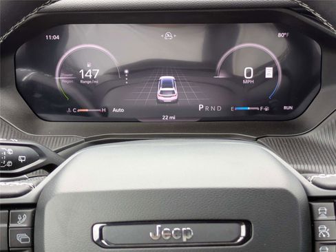 New 2026 Jeep Cherokee Overland image 29