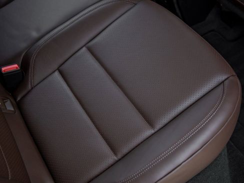 New 2025 Porsche Macan Turbo Electric image 41