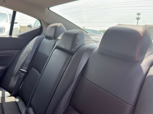 Used 2025 Nissan Altima 2.5 SR FWD image 26