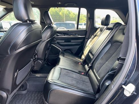 Used 2022 Jeep Grand Cherokee Trailhawk w/ Advanced Protech Group II image 32