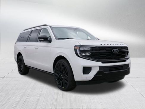 New 2026 Ford Expedition Max Platinum w/ Stealth Performance Package image 9