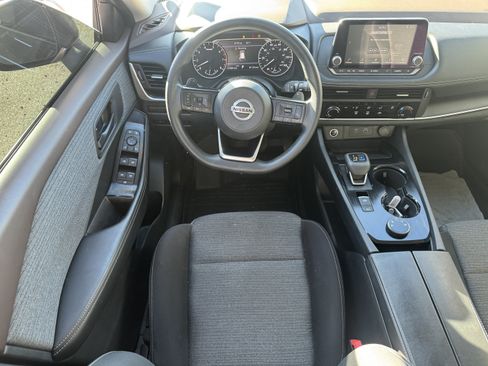 Used 2021 Nissan Rogue S image 16