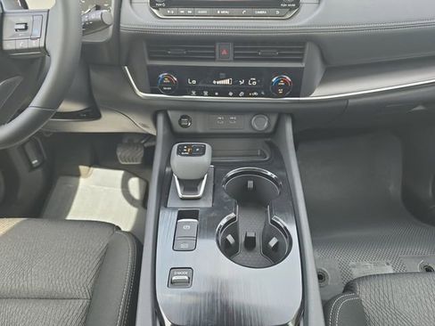 New 2026 Nissan Rogue SV FWD image 3