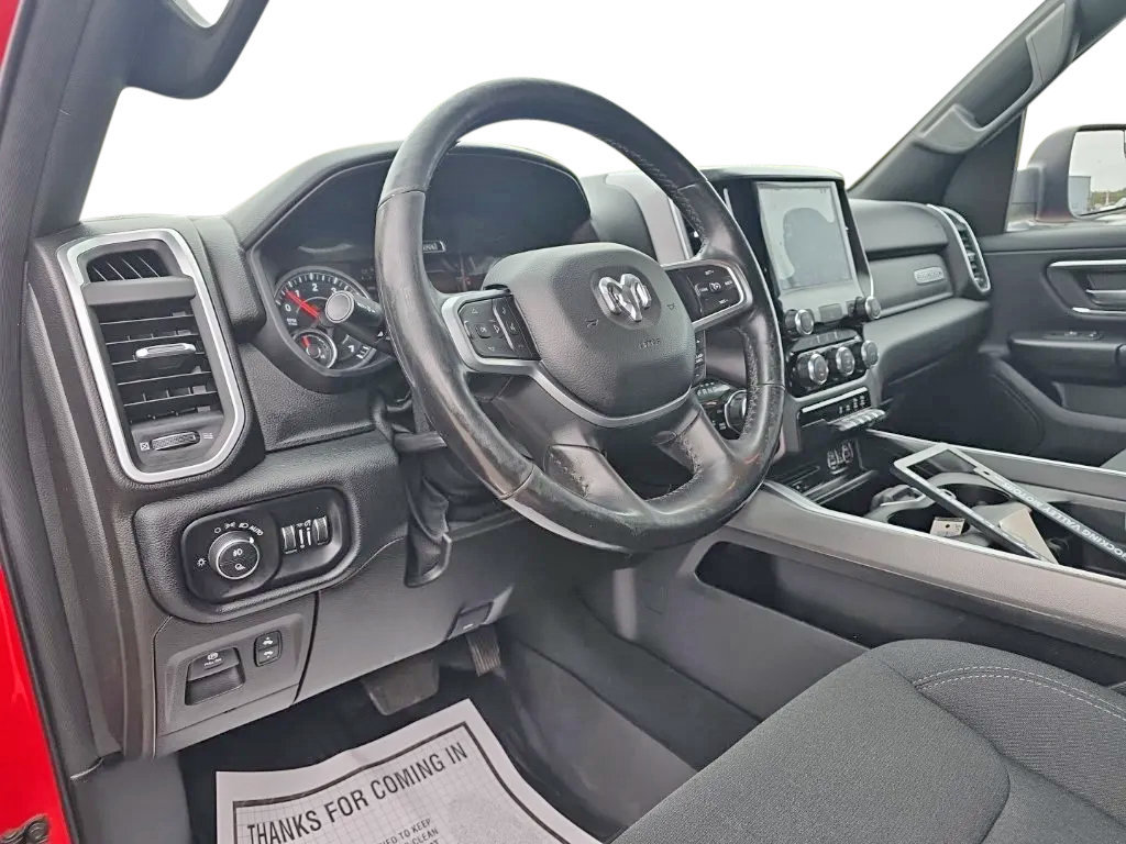 Used 2019 RAM 1500 Big Horn AWD/4WD image 11