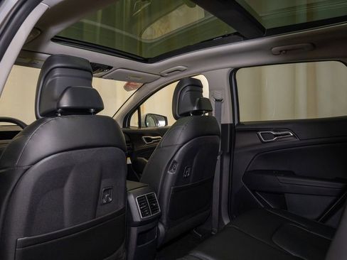 New 2026 Kia Sportage EX image 18