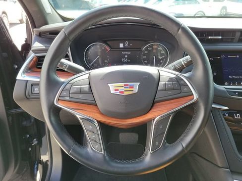 Used 2024 Cadillac XT5 Premium Luxury FWD image 26