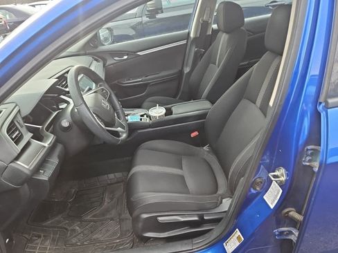 Used 2017 Honda Civic EX image 4