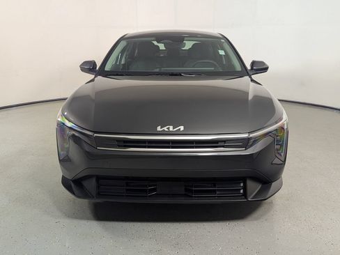Used 2025 Kia K4 FWD image 2