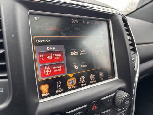 Used 2015 Jeep Grand Cherokee Altitude image 10